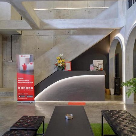 Reddoorz Plus Near Kawasan Sam Poo Kong Semarang Extérieur photo