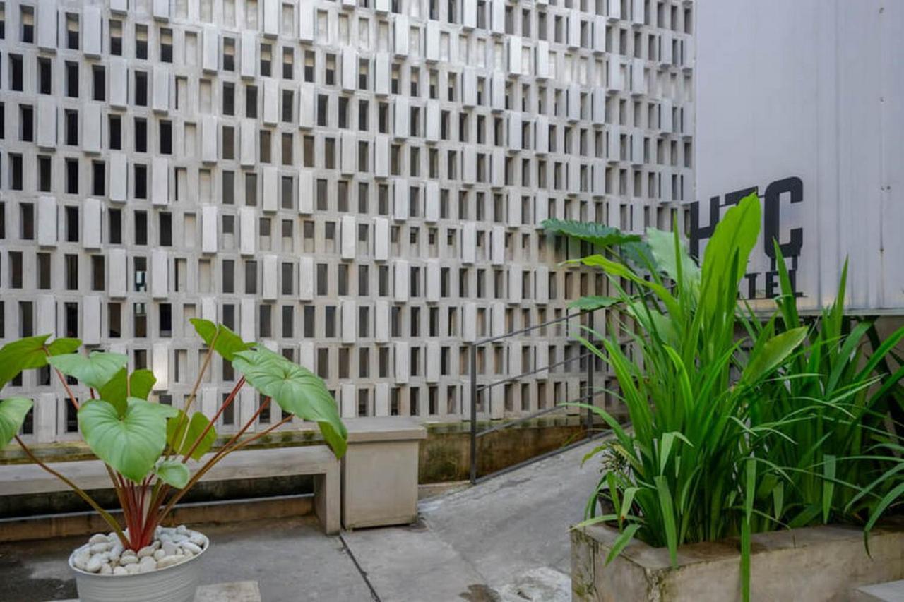 Reddoorz Plus Near Kawasan Sam Poo Kong Semarang Extérieur photo